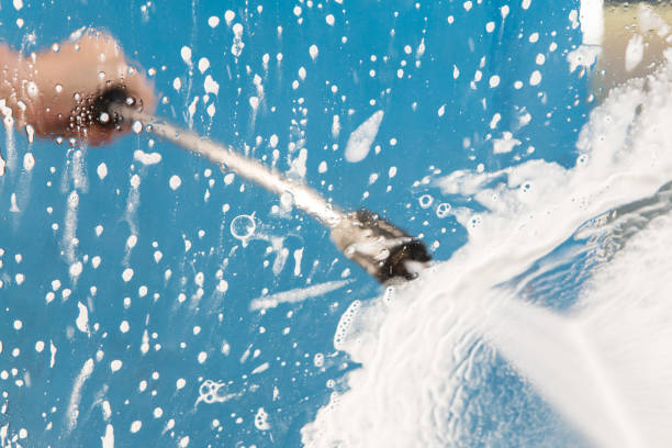 Best Spring Cleaning  in East Milton, FL