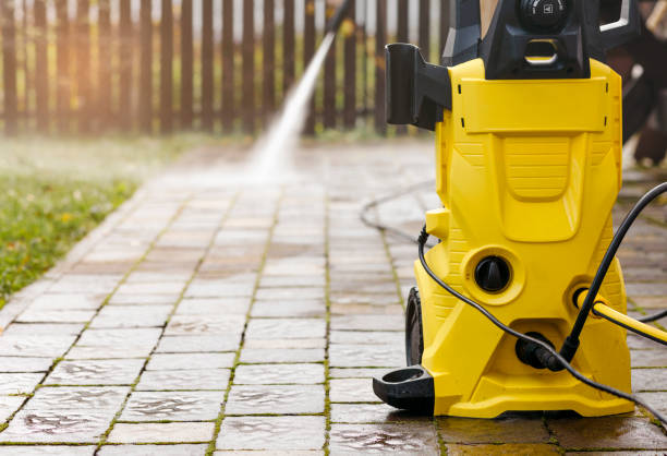 Best Patio and Deck Pressure Washing  in East Milton, FL